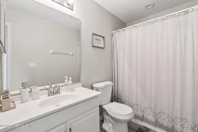 $1,825 | 5340 Brighton Park Lane, Jacksonville, FL 32210