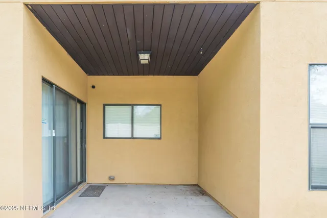 $1,825 | 5340 Brighton Park Lane, Jacksonville, FL 32210