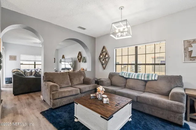 $1,825 | 5340 Brighton Park Lane, Jacksonville, FL 32210