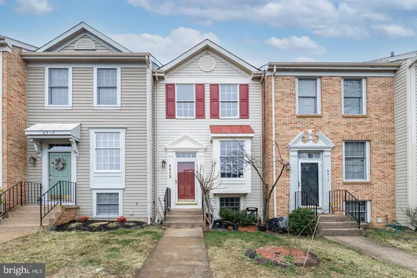 $2,800 | 6515 Skylemar Trail, Centreville, VA 20121
