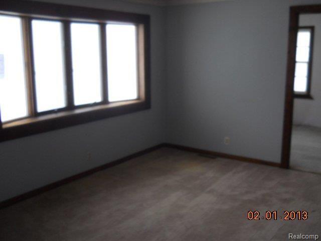 7459 Inkster Road Westland, MI 48185 - Photo 2 of 8 living room 1.JPG