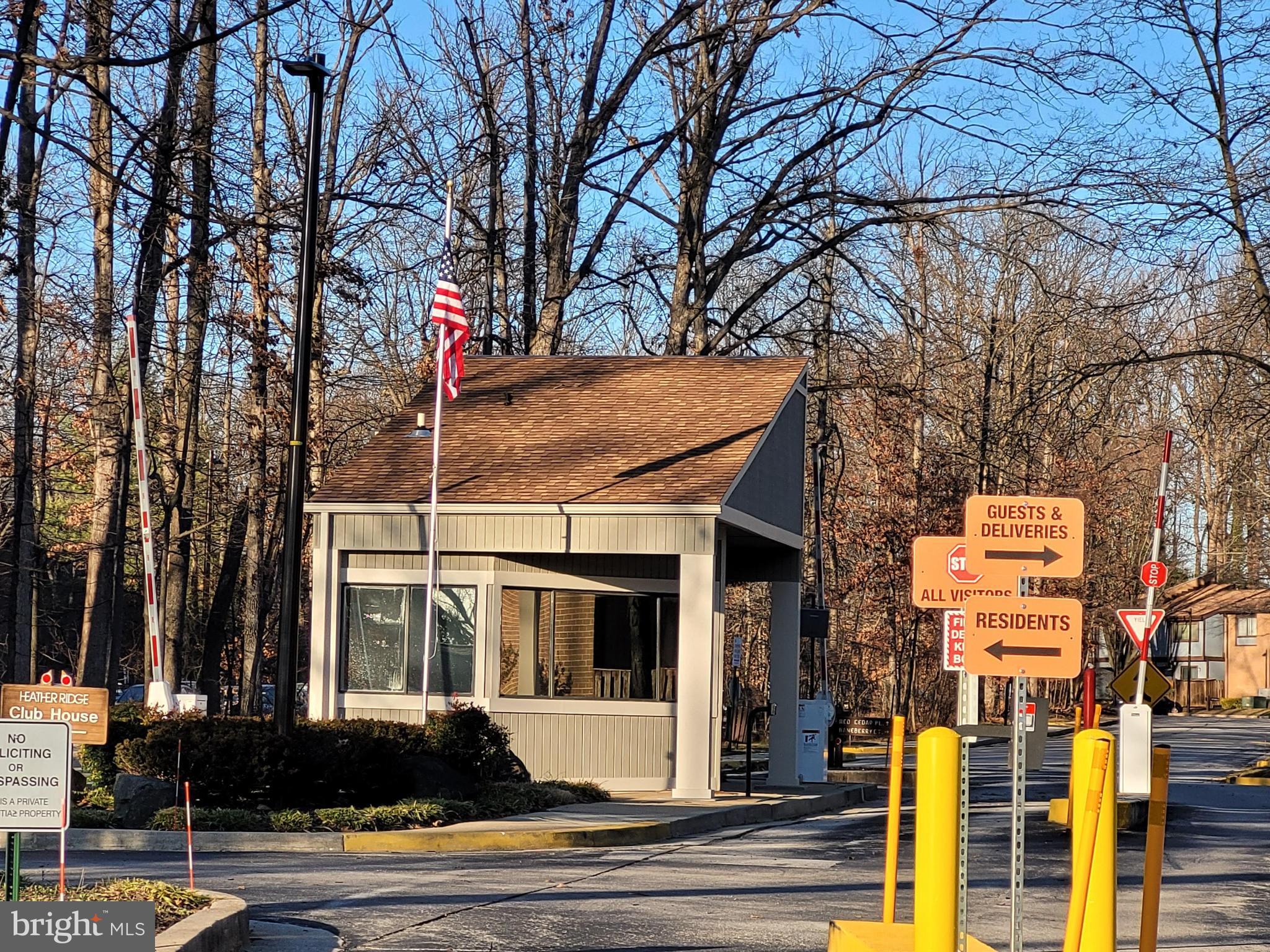 6325 Red Cedar Place Baltimore, MD 21209 - Photo 2 of 26