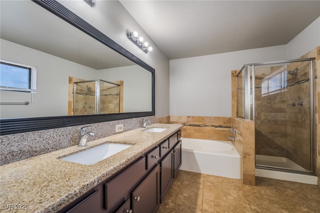 341 Lander Drive Henderson, NV 89074 - Photo 15 of 25