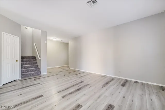 $2,395 | 341 Lander Drive, Henderson, NV 89074