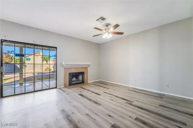 $2,395 | 341 Lander Drive, Henderson, NV 89074