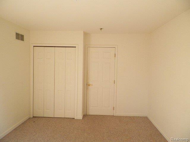 335 West Castle Road Fostoria, MI 48435 - Photo 10 of 28 262-132341 - Bedroom (4).JPG