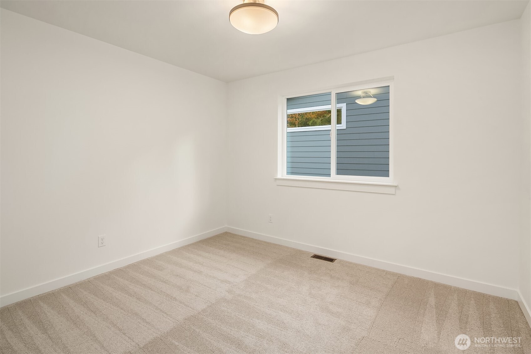 22212 98th Avenue West Edmonds, WA 98020 - Photo 35 of 40