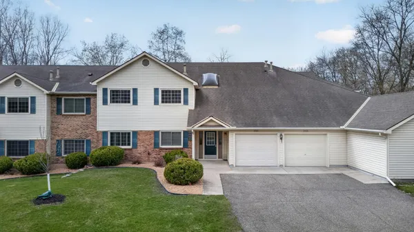 $200,000 | 15137 Lesley Lane, Eden Prairie, MN 55346