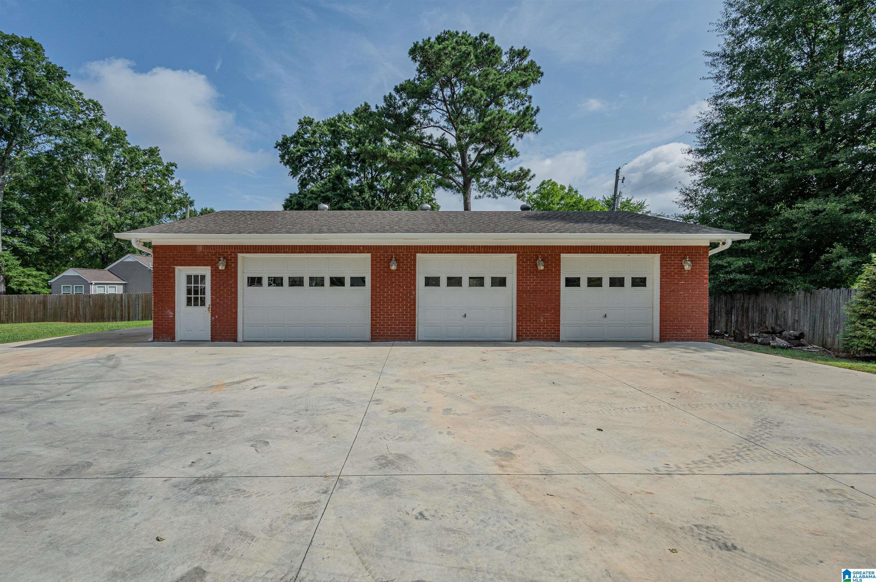 1513 Moncrief Road Gardendale, AL 35071 - Photo 43 of 45