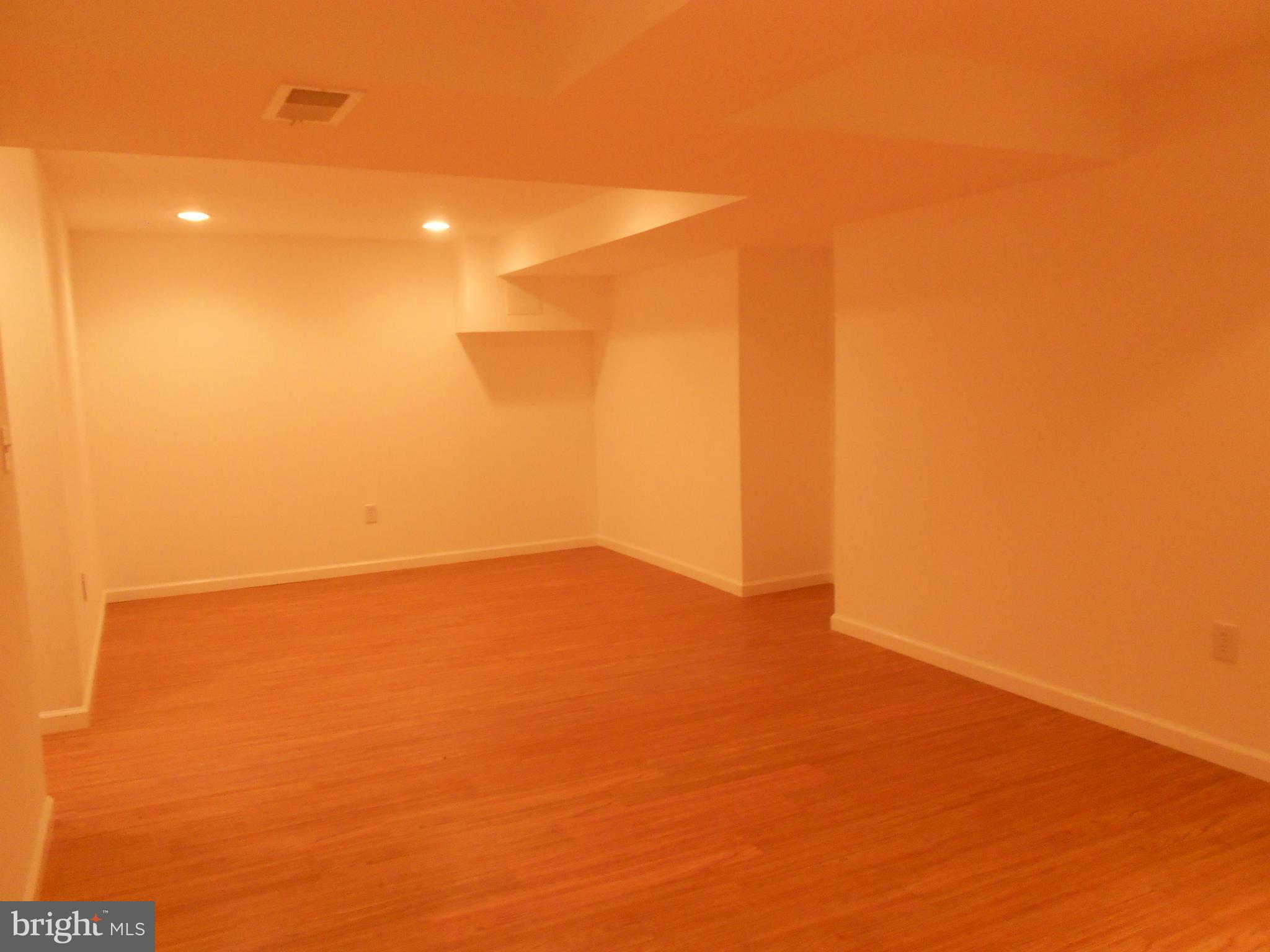 11718 Kemp Mill Road Silver Spring, MD 20902 - Photo 10 of 13 Interior (General) Other view Den/Office