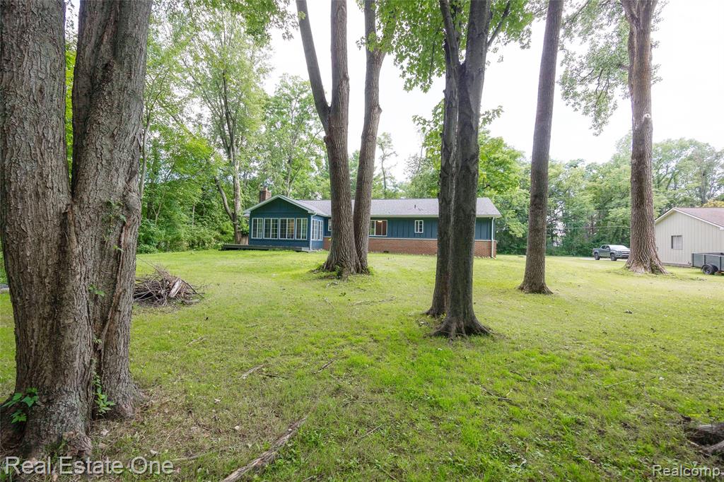 5811 Cowell Road Pinckney, MI 48169 - Photo 35 of 48
