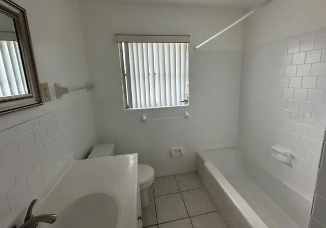 $2,395 | 3912 Linwood, Bradenton, FL 34208