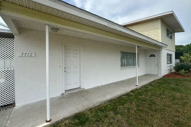 $2,395 | 3912 Linwood, Bradenton, FL 34208