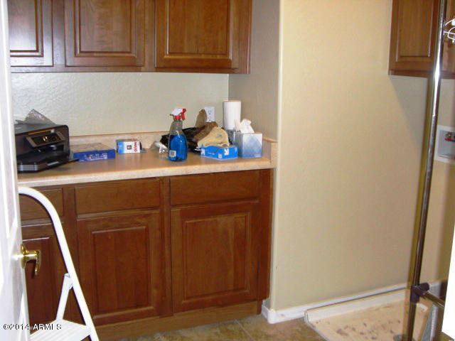 16922 North Palo Rojo Road Maricopa, AZ 85138 - Photo 30 of 42 30 - Laundry Room 1
