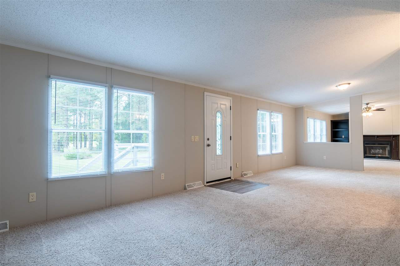 8819 Finch Farm Road Zebulon, NC 27597 - Photo 6 of 30 Living Room
