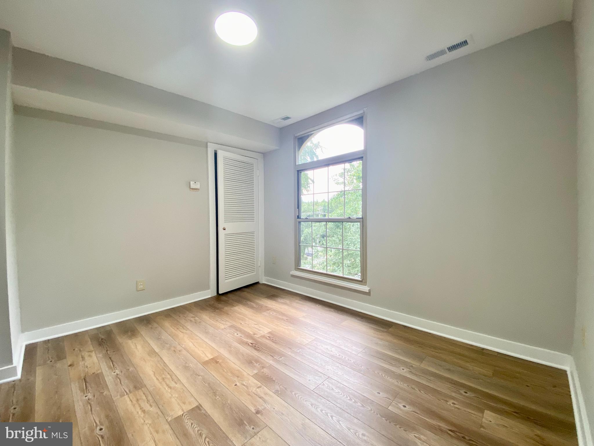 8310 Tobin Road, Unit 32 Annandale, VA 22003 - Photo 11 of 44 Gallery Image 11