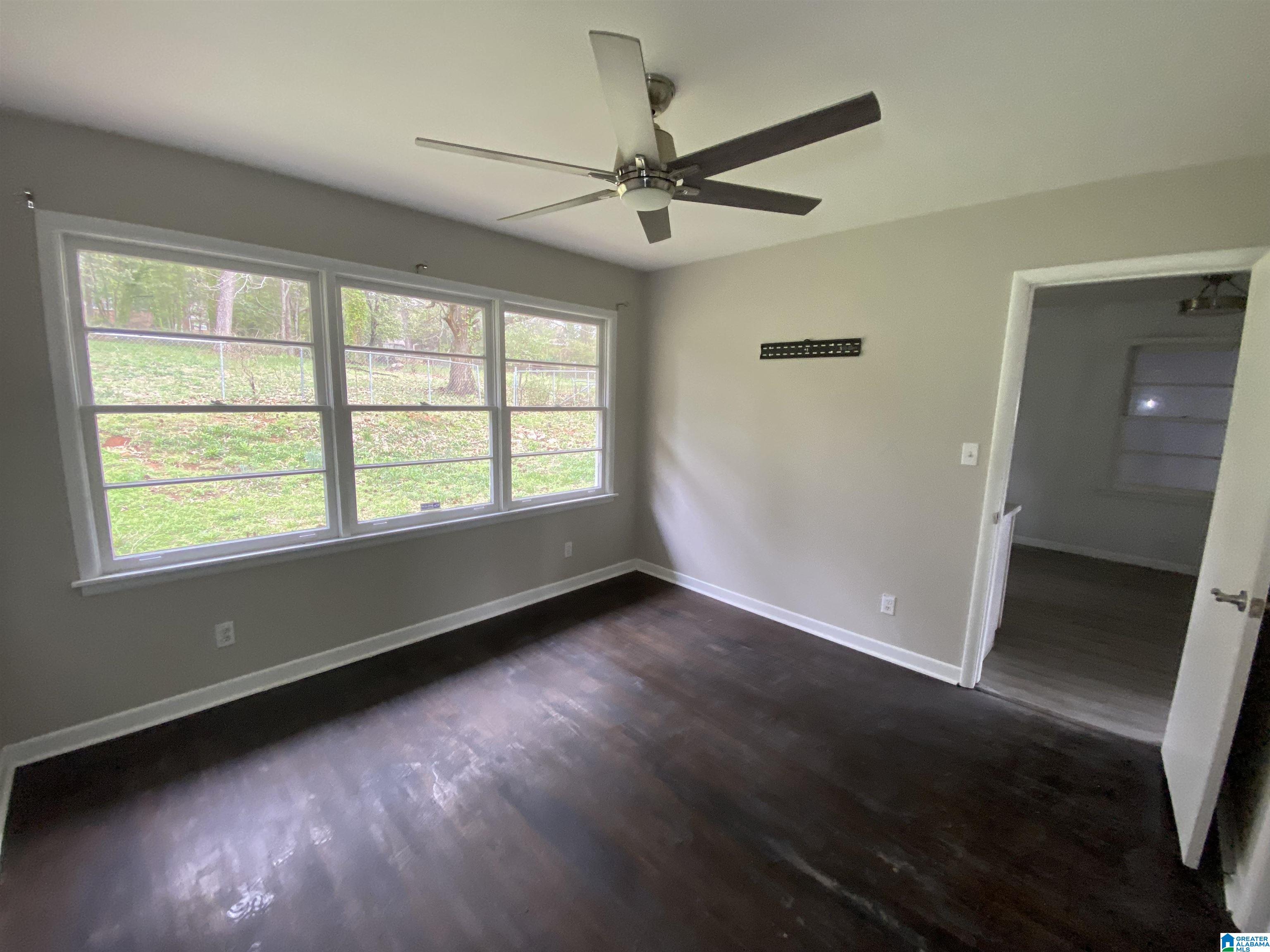 544 Camellia Road Birmingham, AL 35215 - Photo 12 of 38