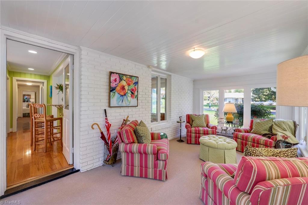 3018 Cambridge Road Winston-Salem, NC 27104 - Photo 11 of 33 Gallery Image 11