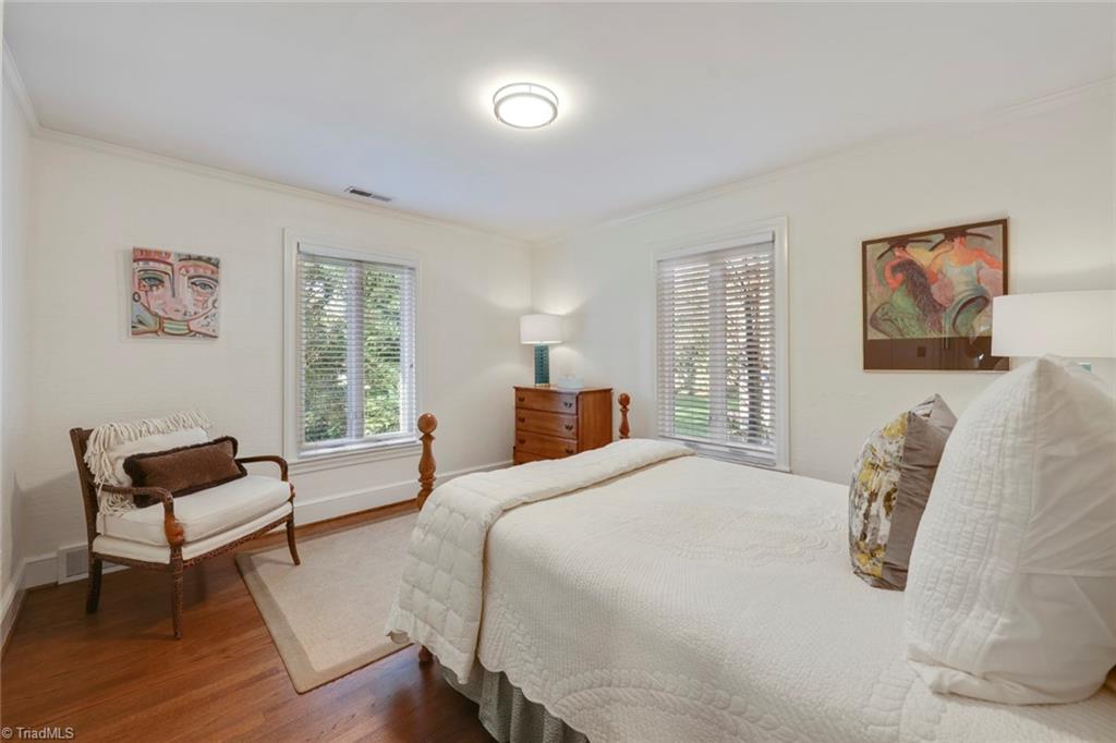 3018 Cambridge Road Winston-Salem, NC 27104 - Photo 17 of 33 Gallery Image 17