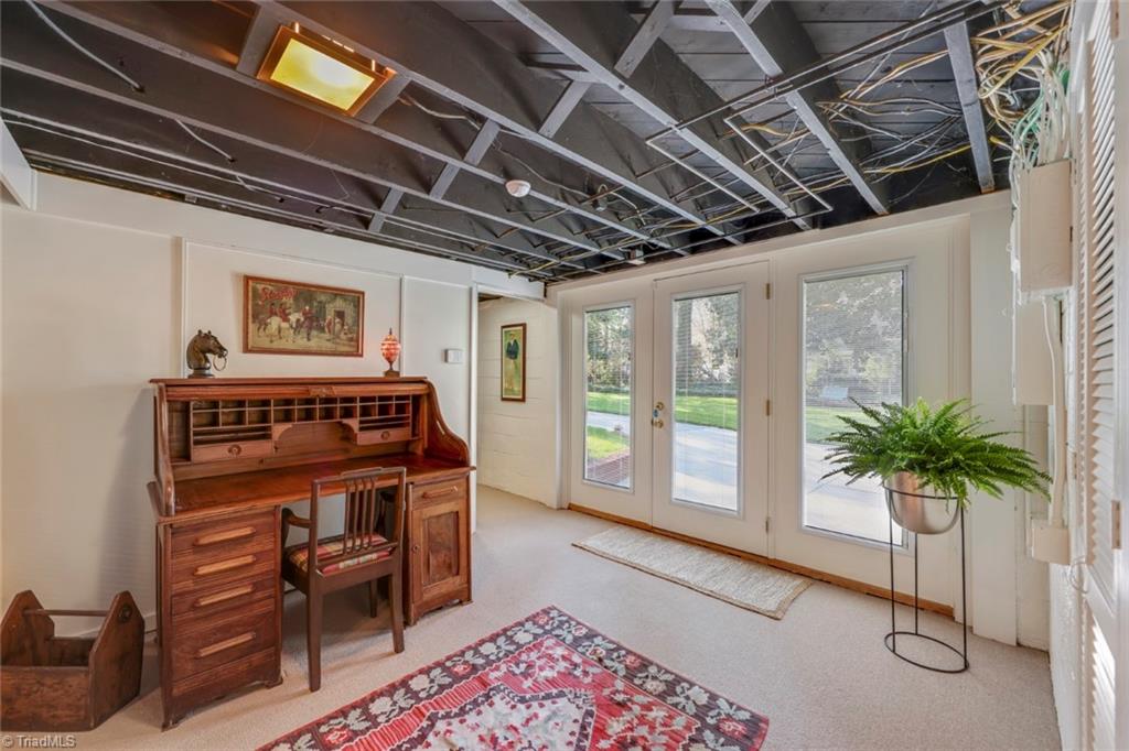 3018 Cambridge Road Winston-Salem, NC 27104 - Photo 24 of 33 Gallery Image 24