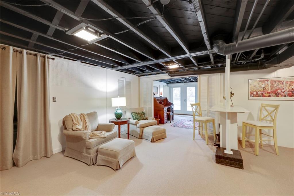 3018 Cambridge Road Winston-Salem, NC 27104 - Photo 25 of 33 Gallery Image 25