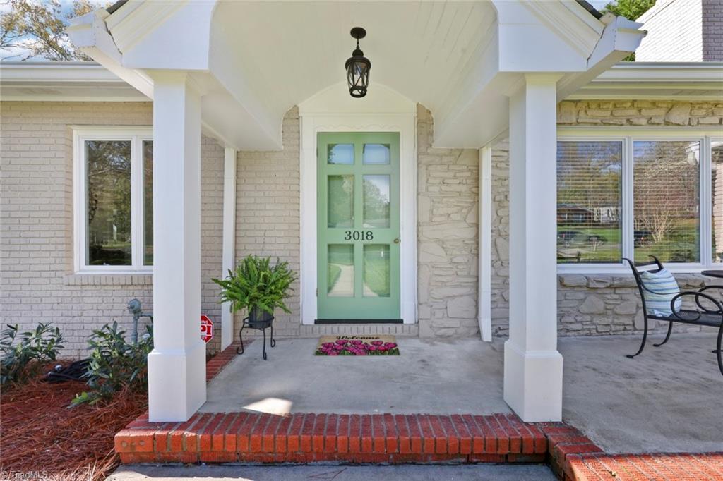 3018 Cambridge Road Winston-Salem, NC 27104 - Photo 4 of 33 Gallery Image 4