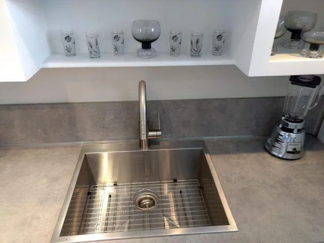 a close view of sink