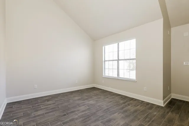 $2,010 | 10057 Tara Glynn Drive, Hampton, GA 30228