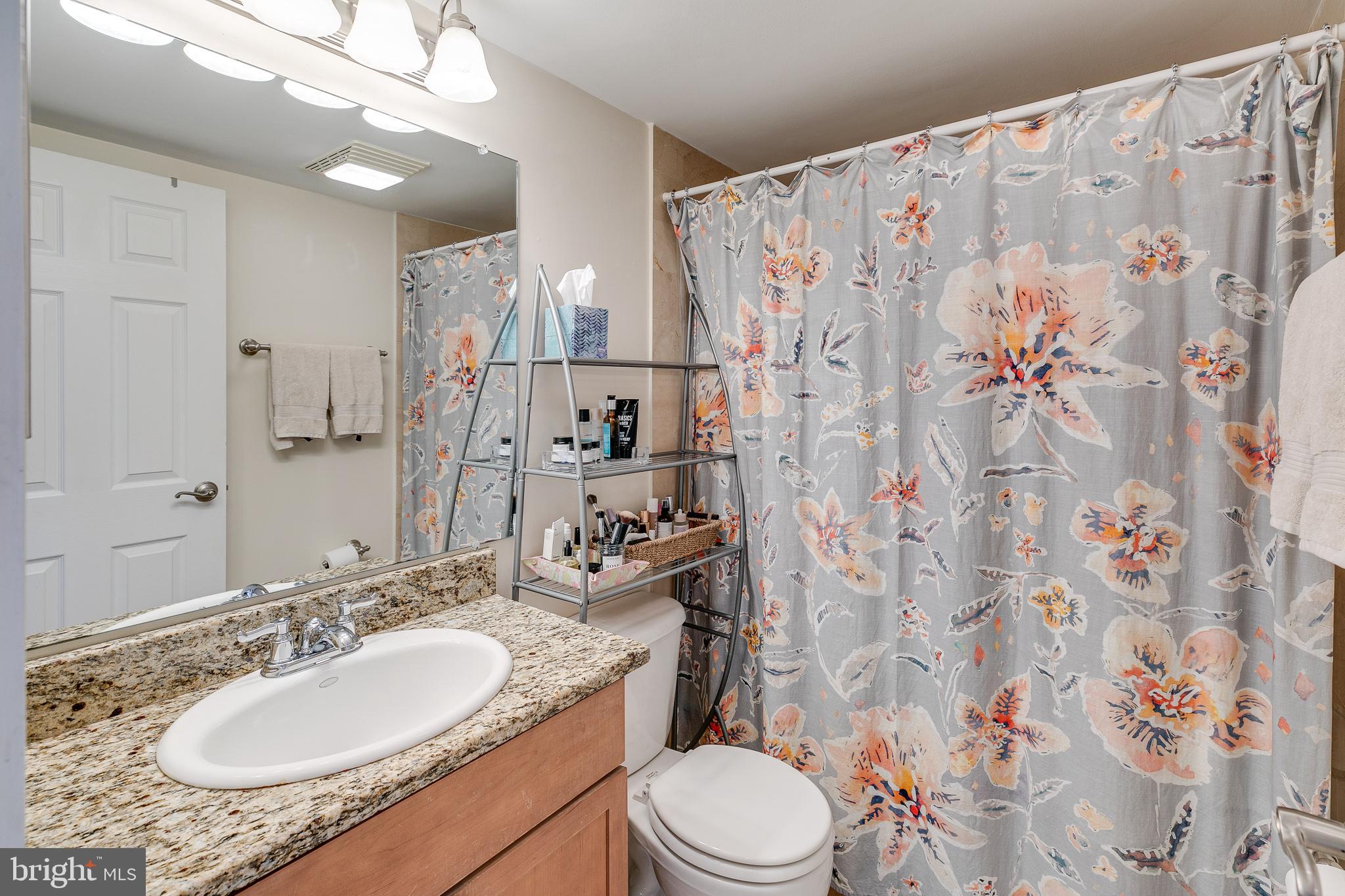 2001 Hamilton Street, Unit 1029 Philadelphia, PA 19130 - Photo 4 of 6