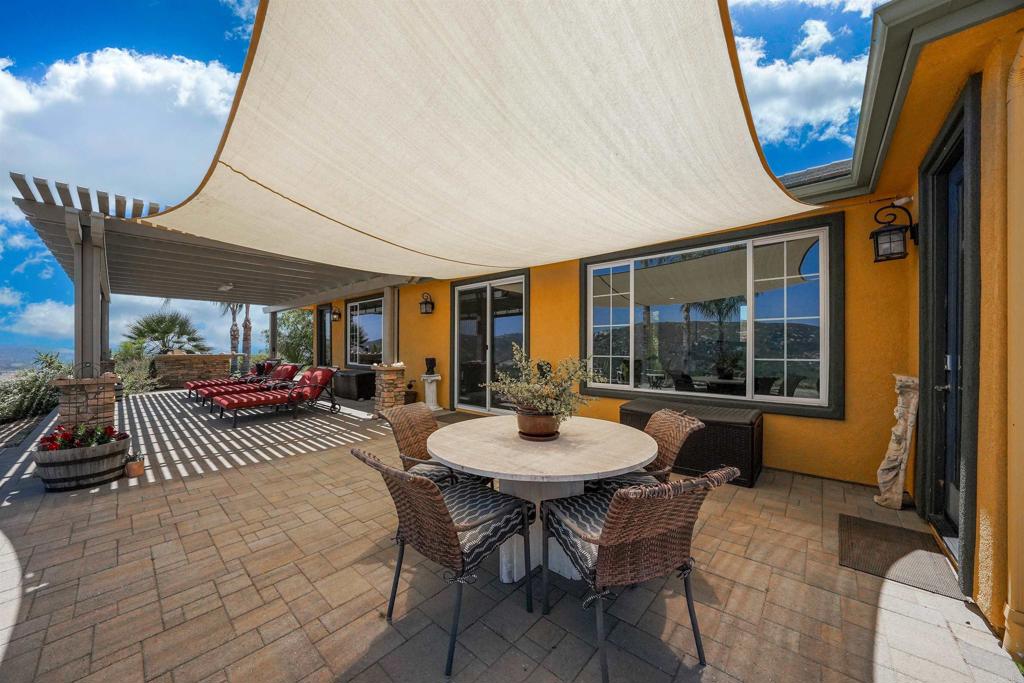 22963 Stokes Road Ramona, CA 92065 - Photo 6 of 57