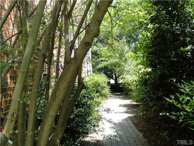 2732 Peachleaf Street Raleigh, NC 27614 - Photo 4 of 18 Photo 4