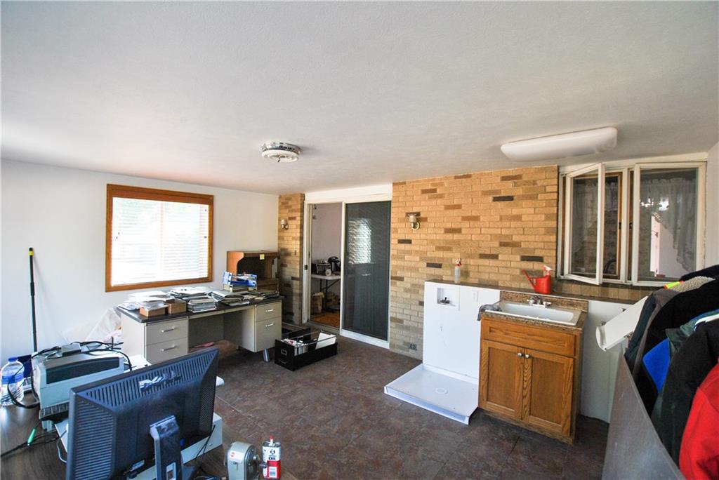 106 Parker Road Sarver, PA 16055 - Photo 14 of 15 Gallery Image 14