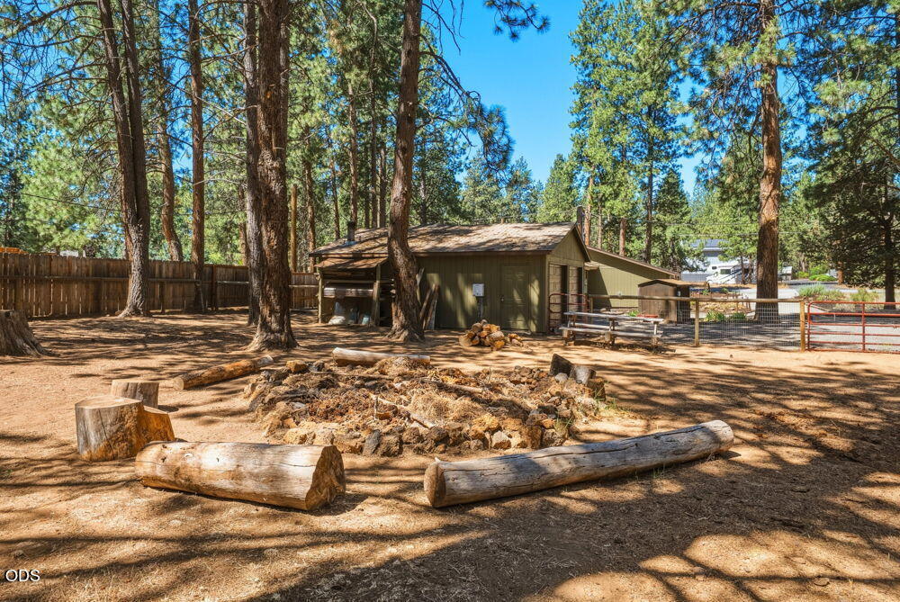 60282 Cree Circle Bend, OR 97702 - Photo 66 of 102