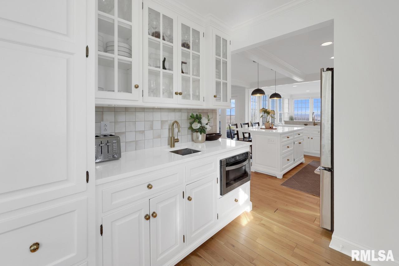 316 East High Point Road Peoria, IL 61614 - Photo 24 of 65 Gallery Image 24