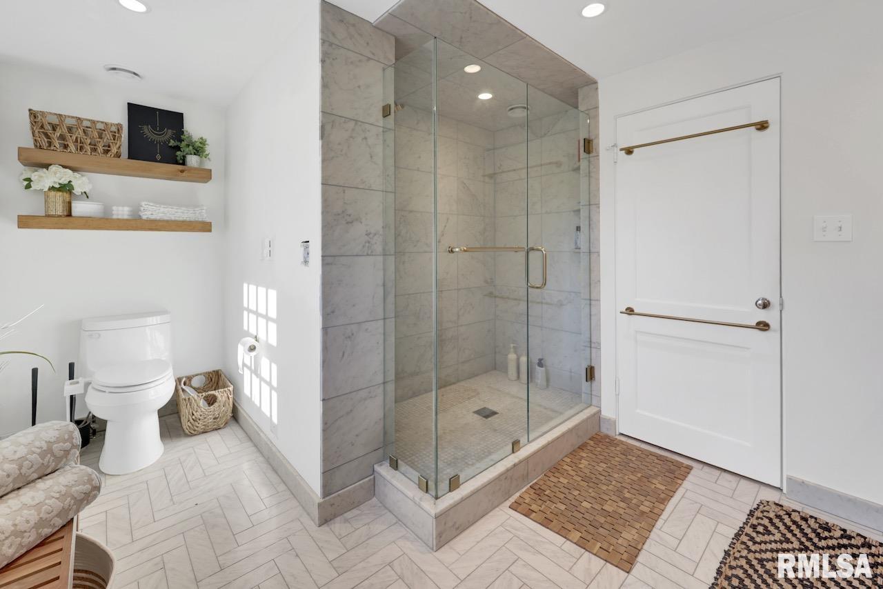 316 East High Point Road Peoria, IL 61614 - Photo 43 of 65 Gallery Image 43