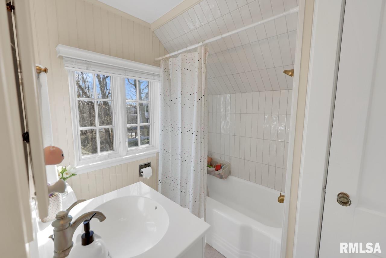 316 East High Point Road Peoria, IL 61614 - Photo 47 of 65 Gallery Image 47