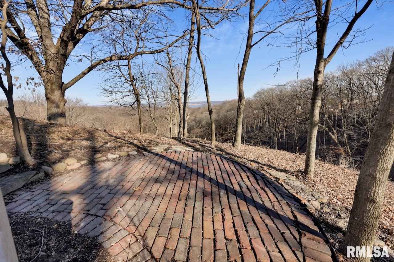316 East High Point Road Peoria, IL 61614 - Photo 57 of 65 Gallery Image 57