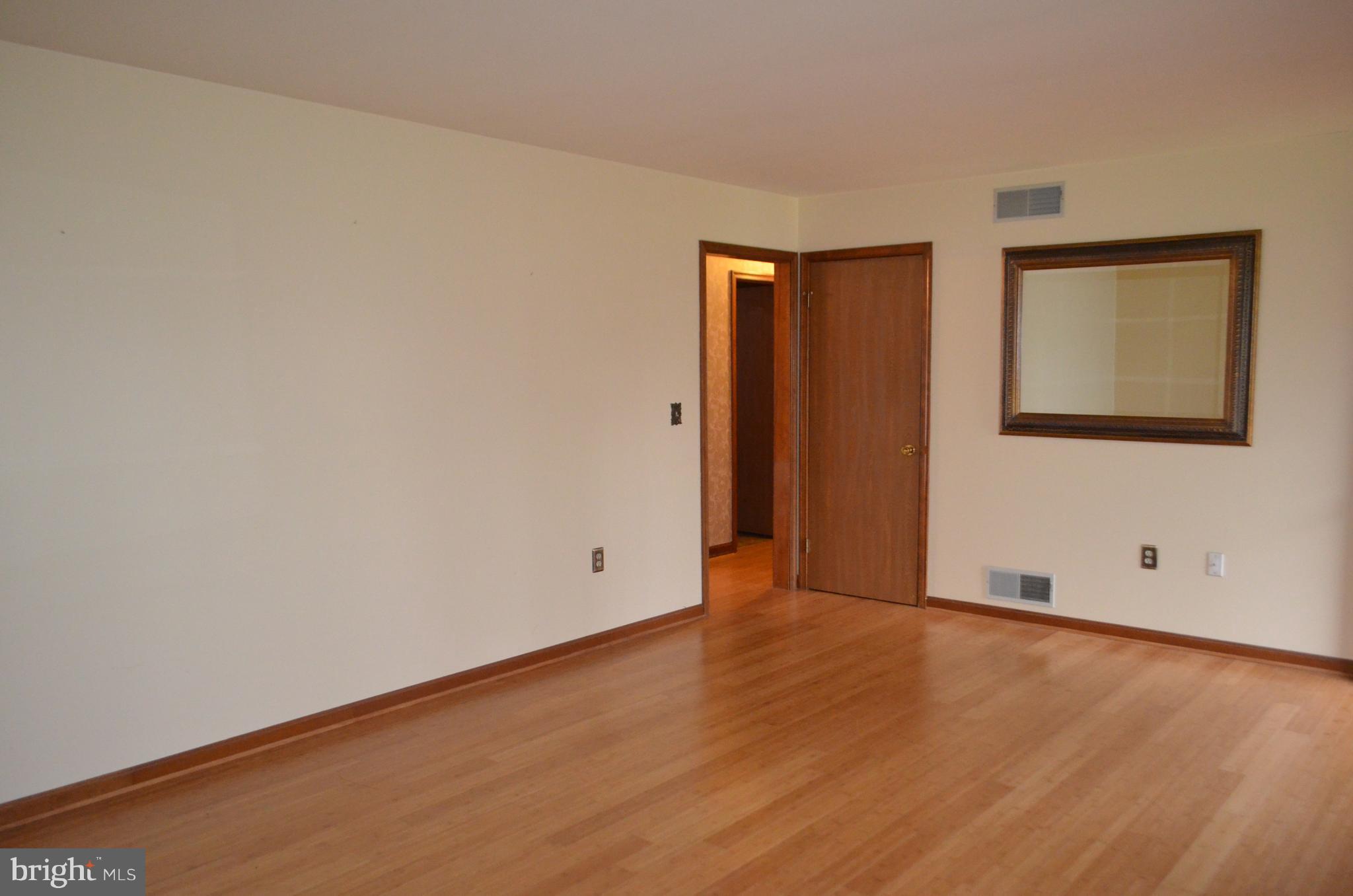 1026 Valley Road Enola, PA 17025 - Photo 6 of 25 Gallery Image 6