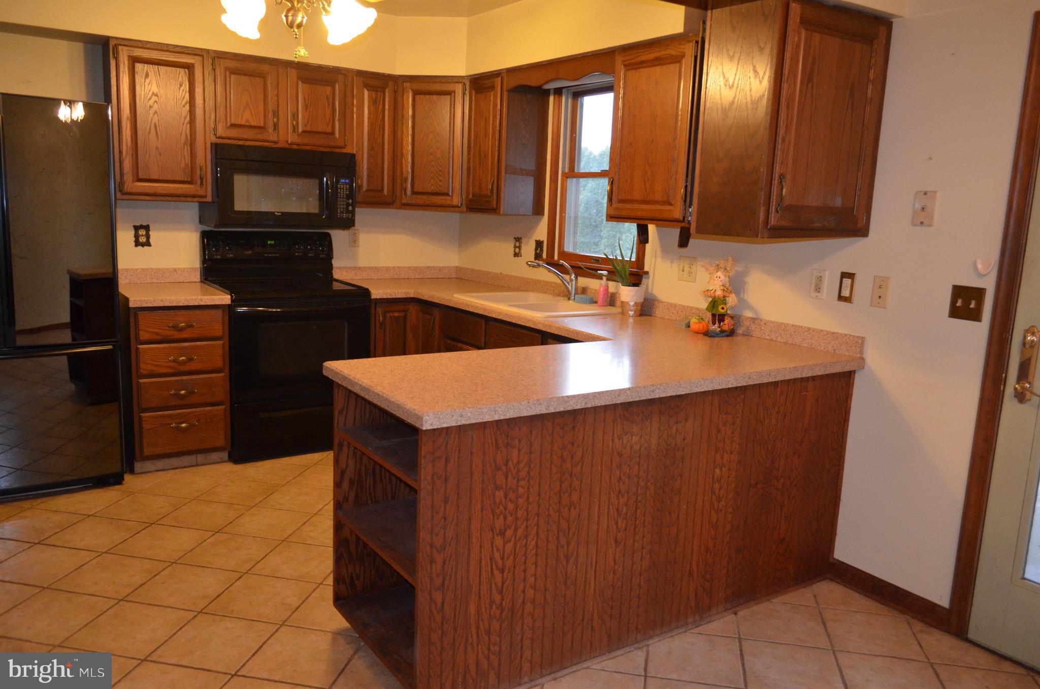 1026 Valley Road Enola, PA 17025 - Photo 10 of 25 Gallery Image 10
