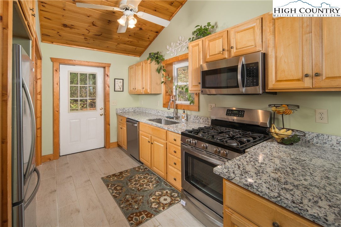 1455 Laurel Branch Road Vilas, NC 28692 - Photo 9 of 45 Gallery Image 9