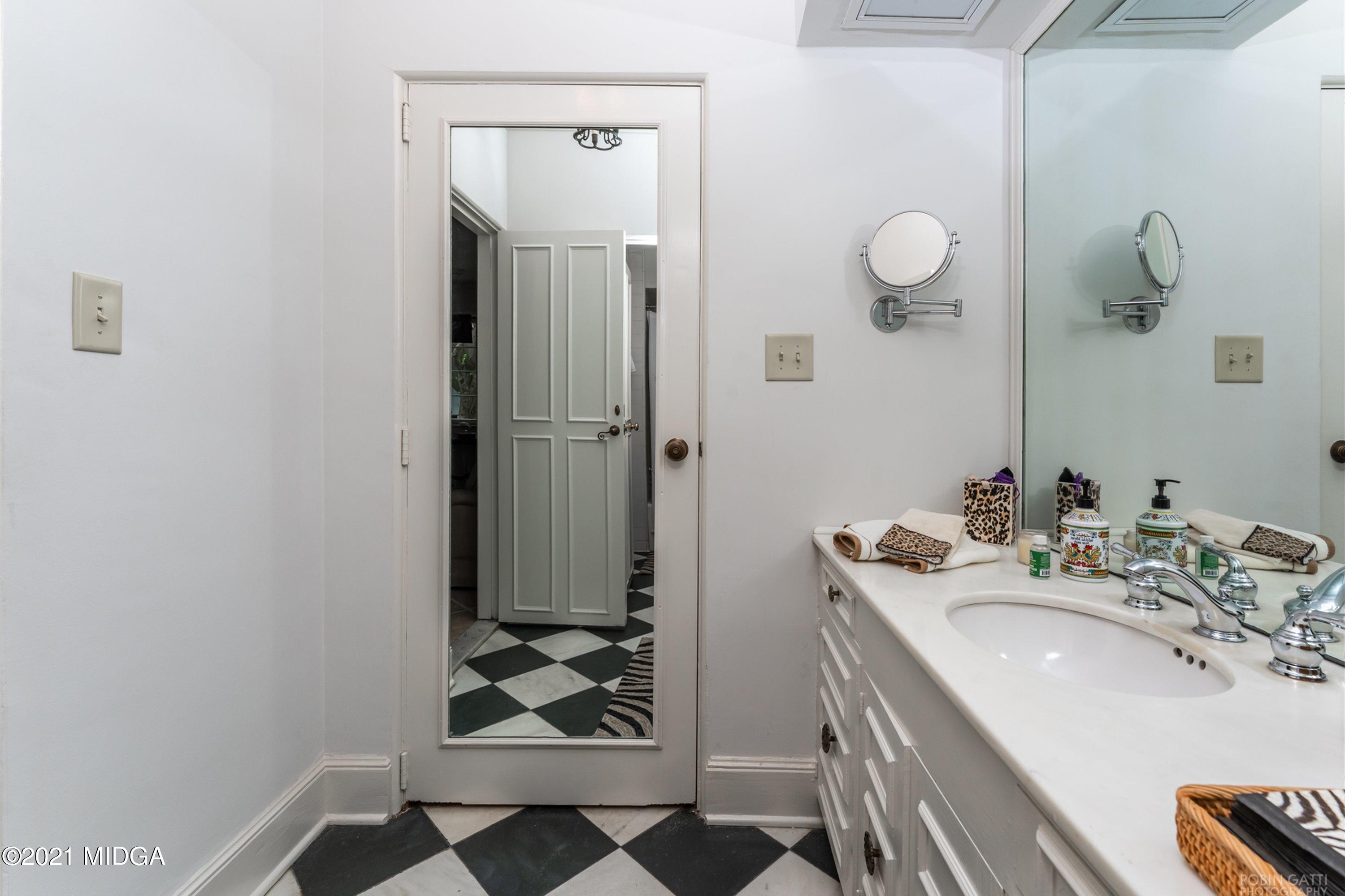 2694 Stanislaus Circle Macon, GA 31204 - Photo 78 of 109 76-DSC00704
