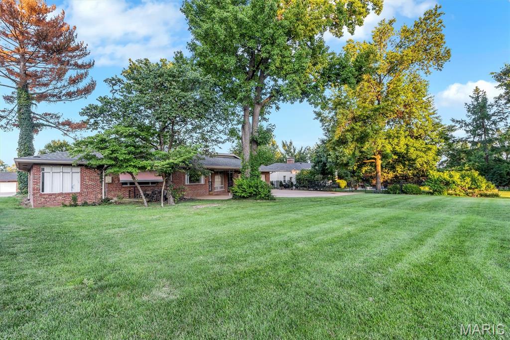 5935 Highfield Road St. Louis, MO 63109 - Photo 31 of 36