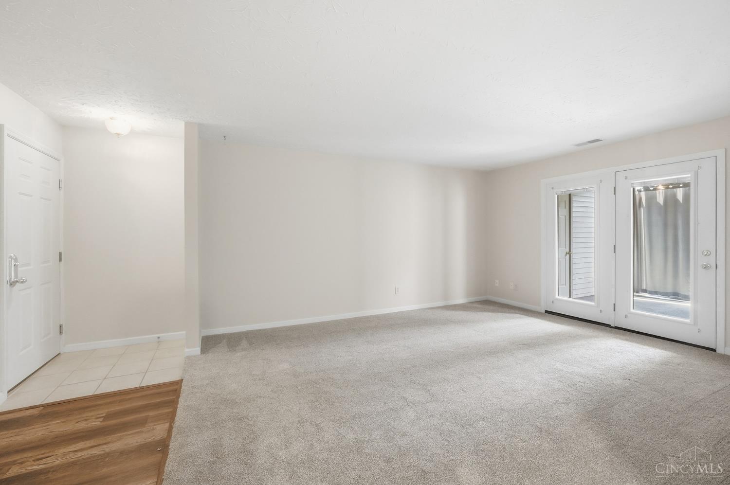 10512 West Road, Unit 34 Harrison, OH 45030 - Photo 5 of 32