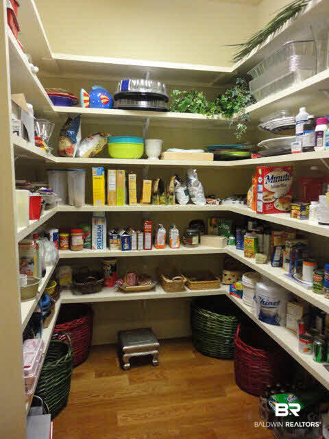 104 Augusta Court Fairhope, AL 36532 - Photo 17 of 42 Walk in Pantry
