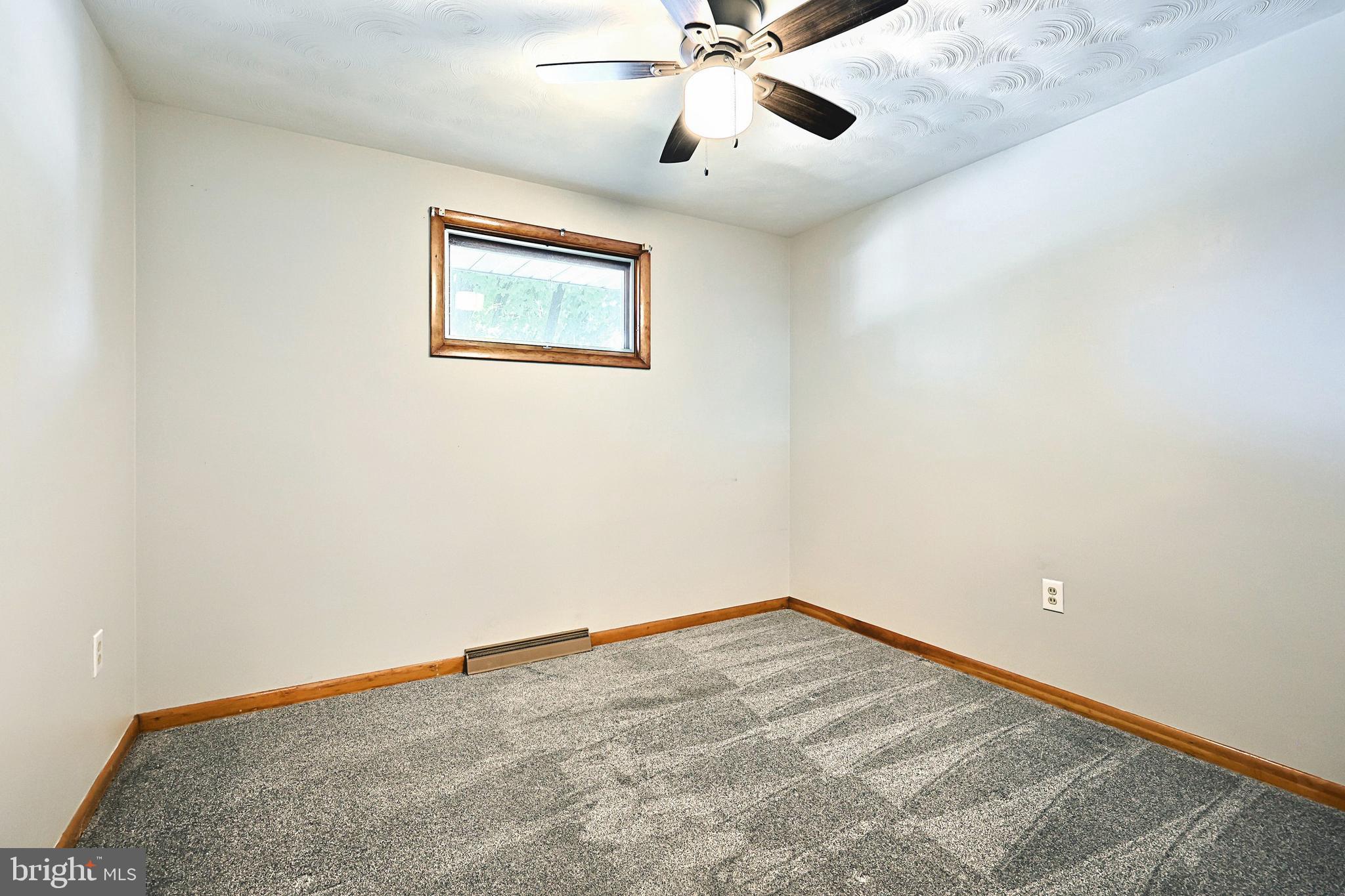 7 Meadow Road Dover, PA 17315 - Photo 24 of 41 Gallery Image 24