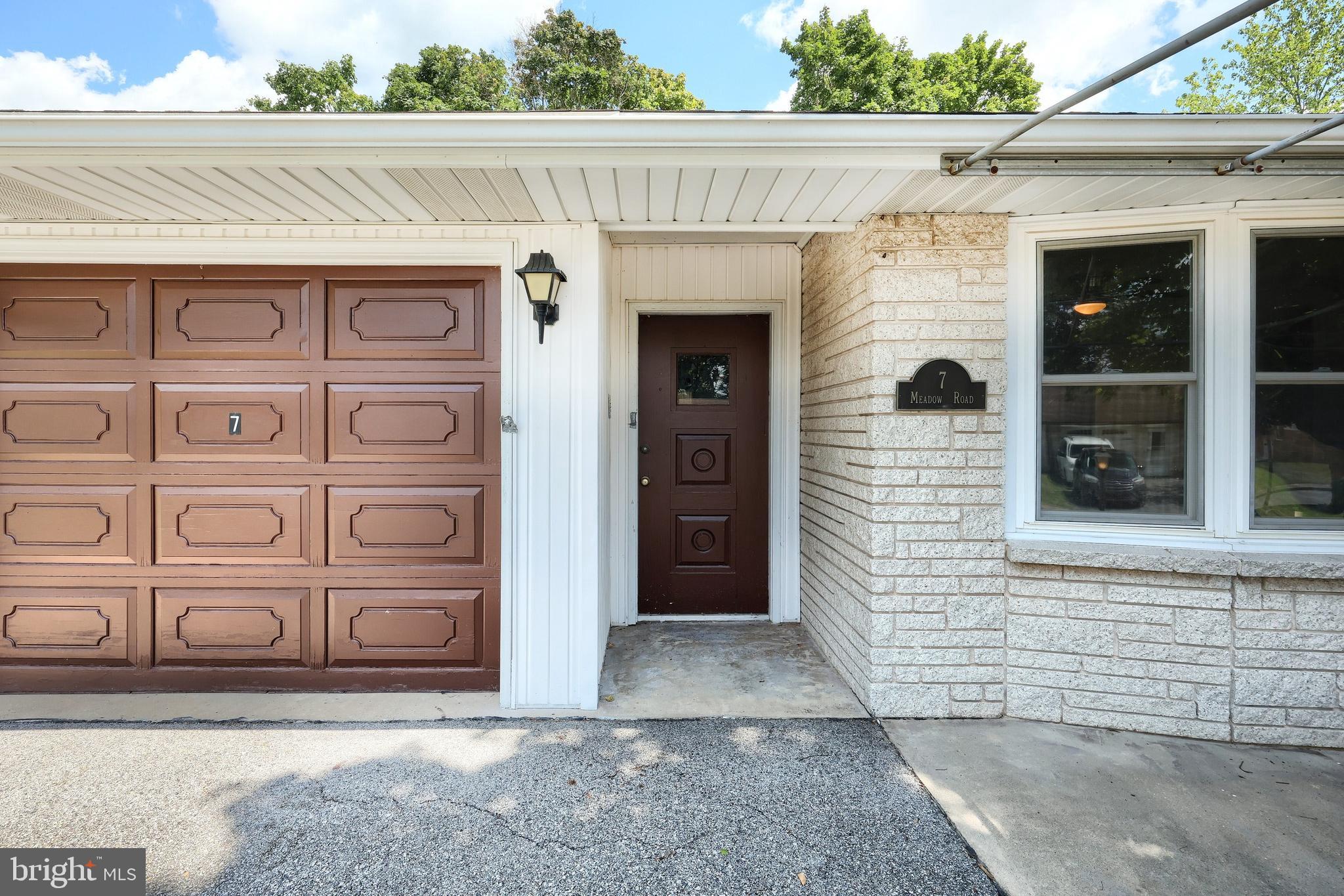 7 Meadow Road Dover, PA 17315 - Photo 8 of 41 Gallery Image 8