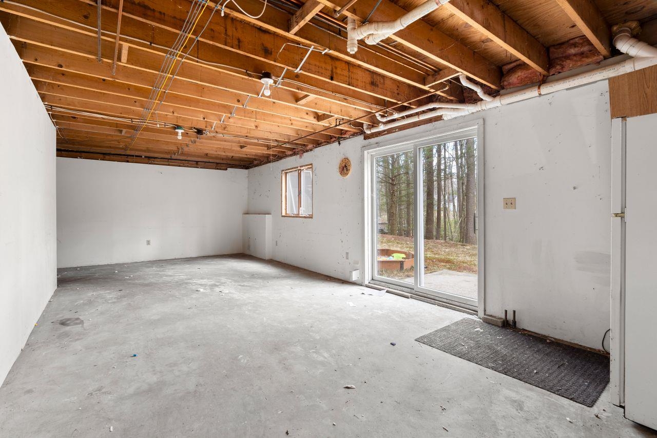 207 Hayden Road Hollis, NH 03049 - Photo 31 of 39