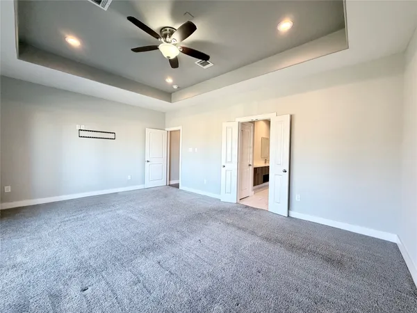 $2,550 | 8404 Safeguard Street, Houston, TX 77051