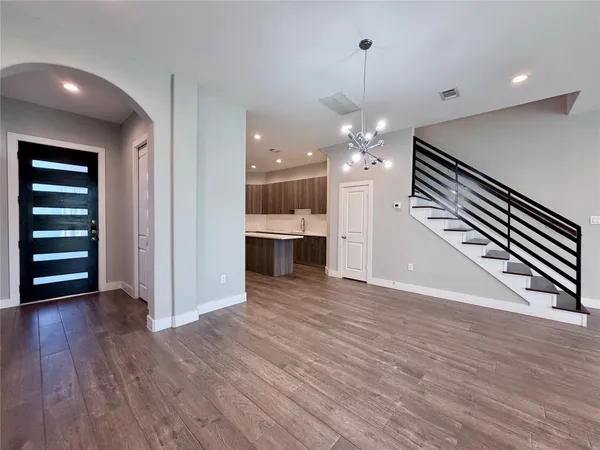 $2,550 | 8404 Safeguard Street, Houston, TX 77051