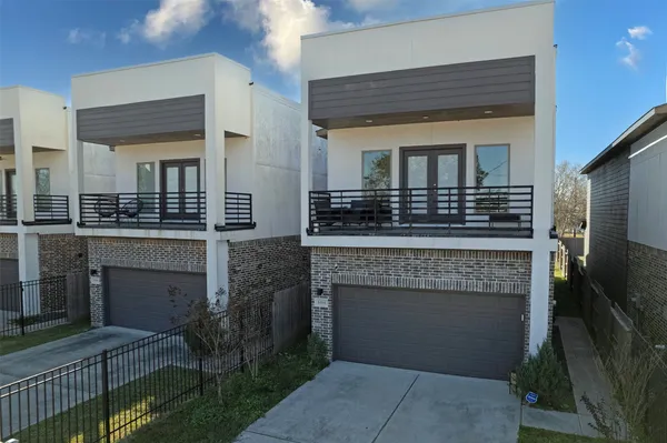 $2,550 | 8404 Safeguard Street, Houston, TX 77051
